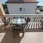 דירה Paradise לופאר