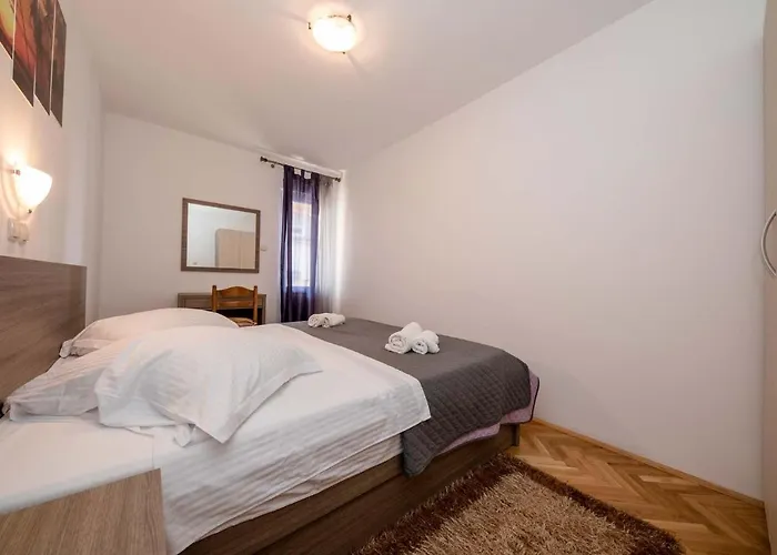 Paradise Apartments Apartamento Lopar