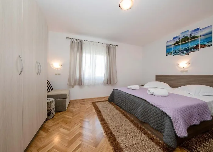 Paradise Apartments Apartamento Lopar