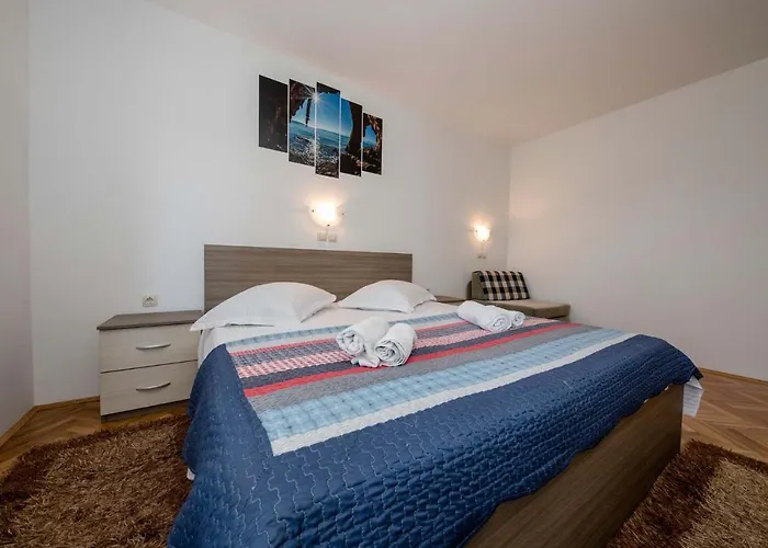 Paradise Apartments Apartamento Lopar