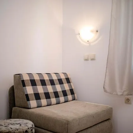 Apartment 3